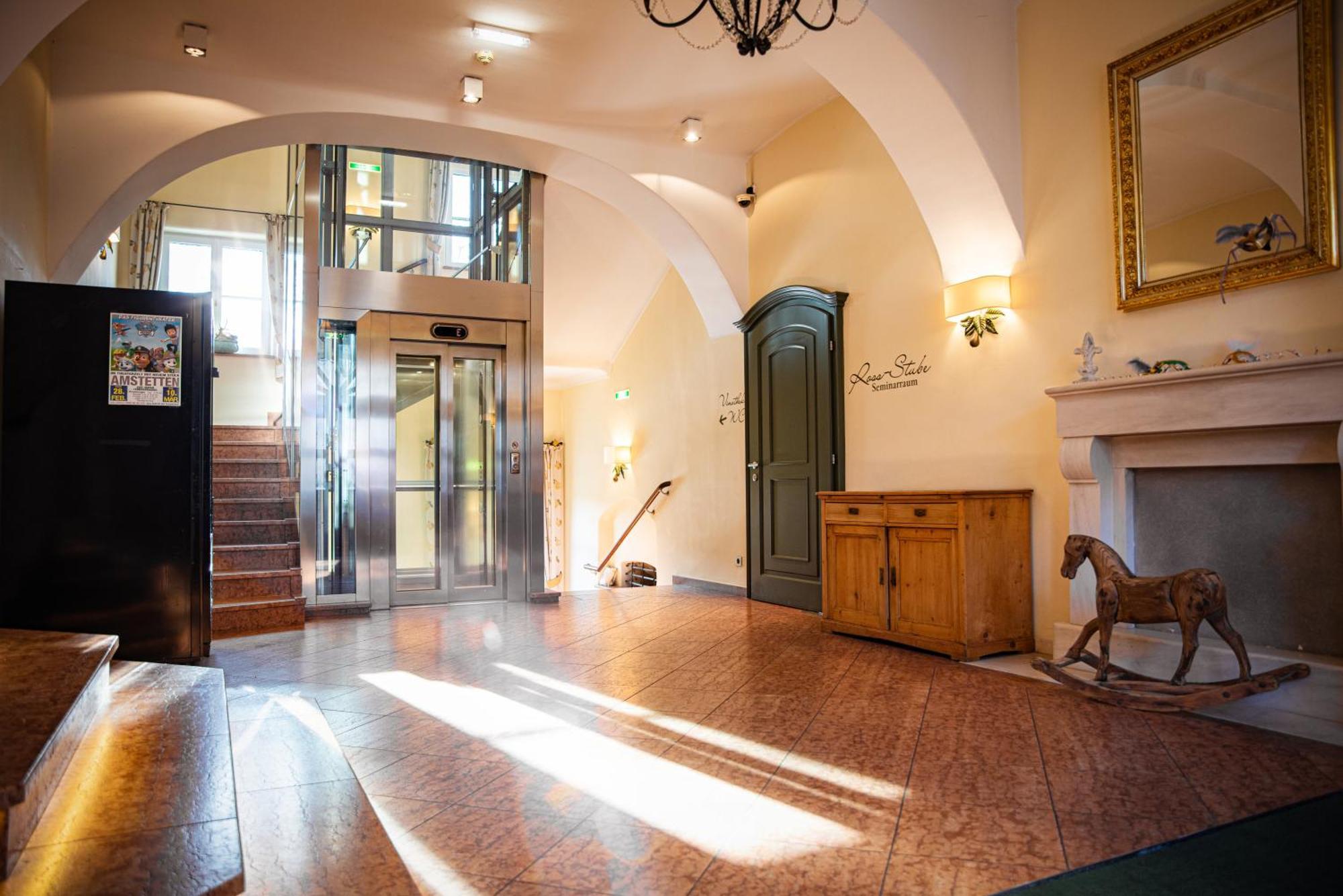 Landgasthof Winter Ardagger Stift Esterno foto