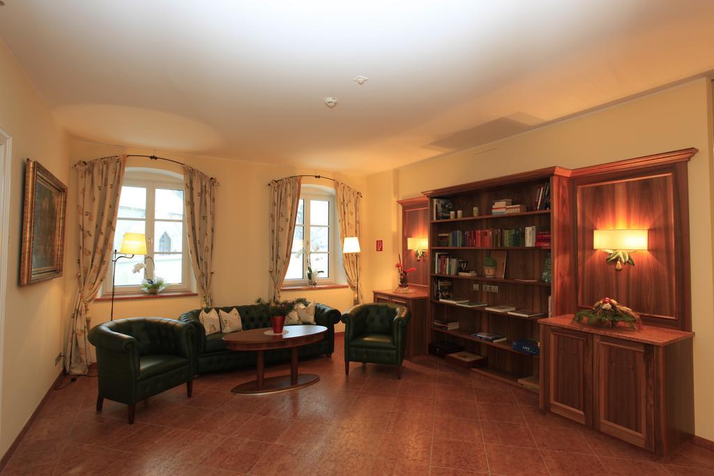 Landgasthof Winter Ardagger Stift Esterno foto
